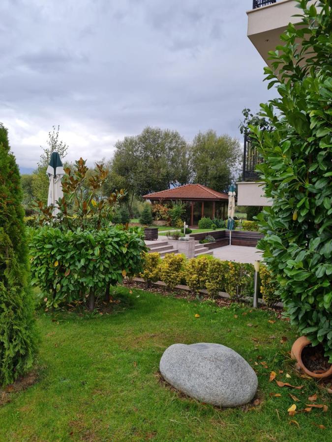 Guesthouse Green Fields Garmen Dış mekan fotoğraf