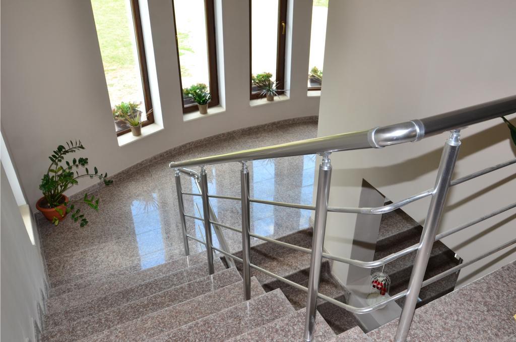 Guesthouse Green Fields Garmen Dış mekan fotoğraf